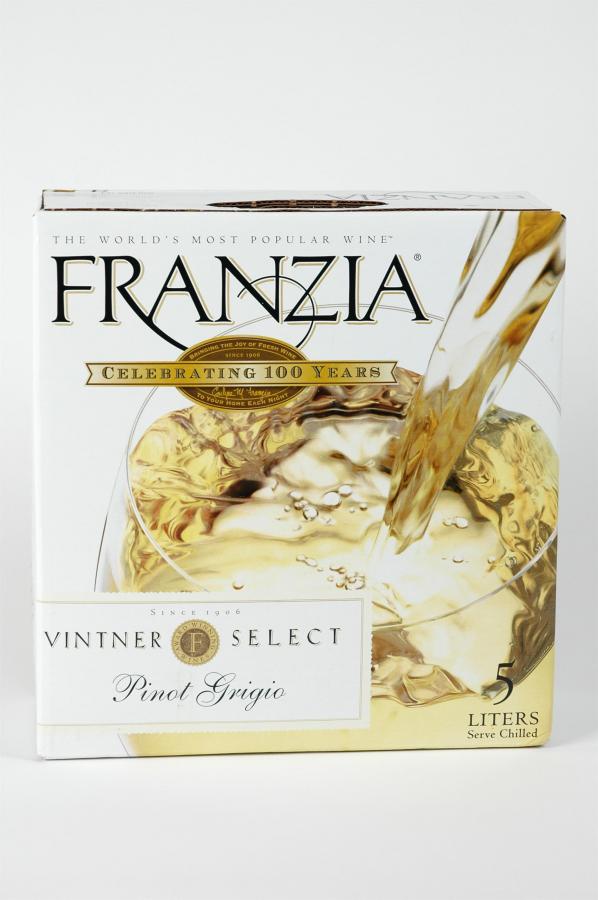 franzia shiraz wine